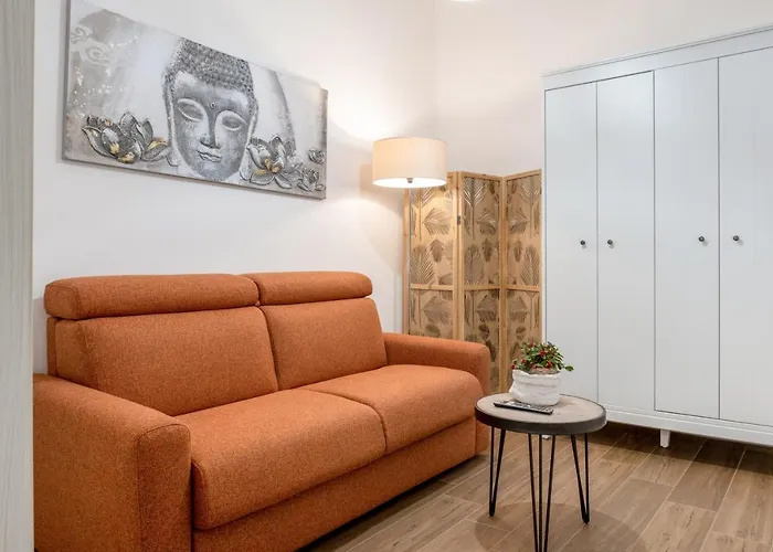 Donna Teresa Central & Cozy Apartment